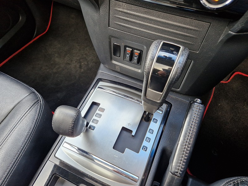 Mitsubishi Shogun DI-DC SG3 - U11840