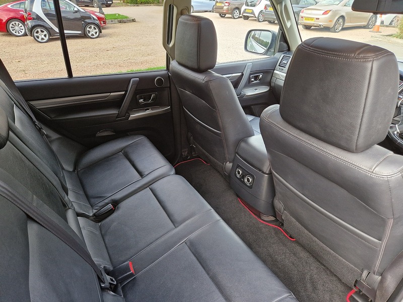 Mitsubishi Shogun DI-DC SG3 - U11840