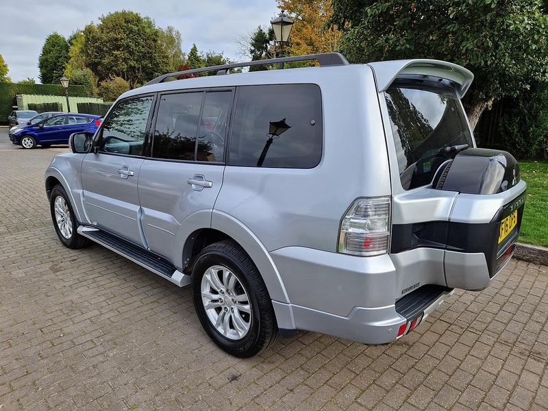 Mitsubishi Shogun DI-DC SG3 - U11840