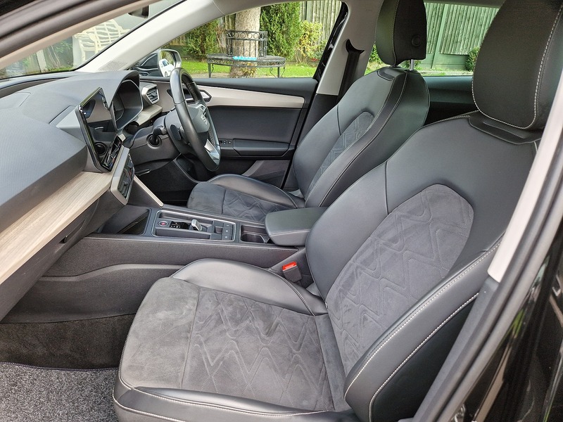 SEAT Leon eTSI MHEV XCELLENCE - U11844