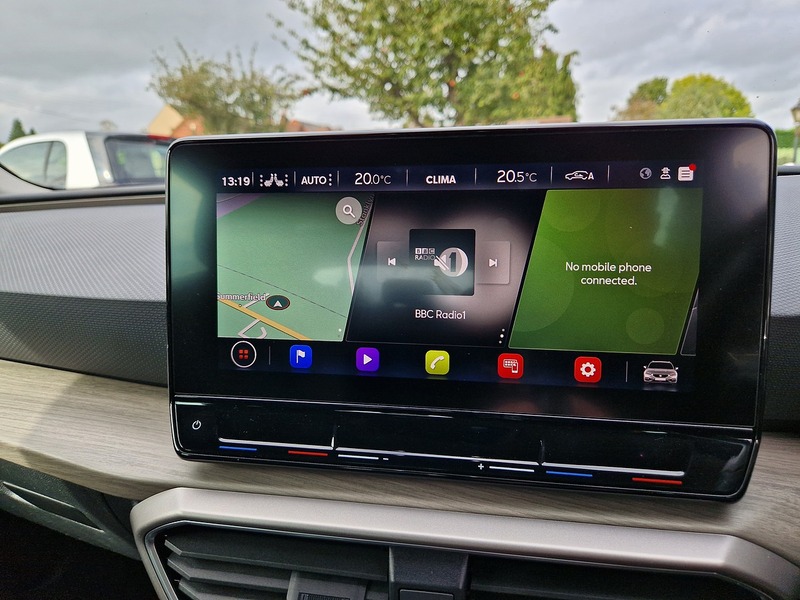 SEAT Leon eTSI MHEV XCELLENCE - U11844