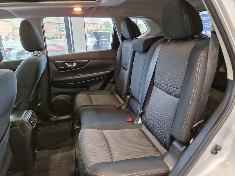 Nissan X-Trail dCi Acenta Premium - U11846