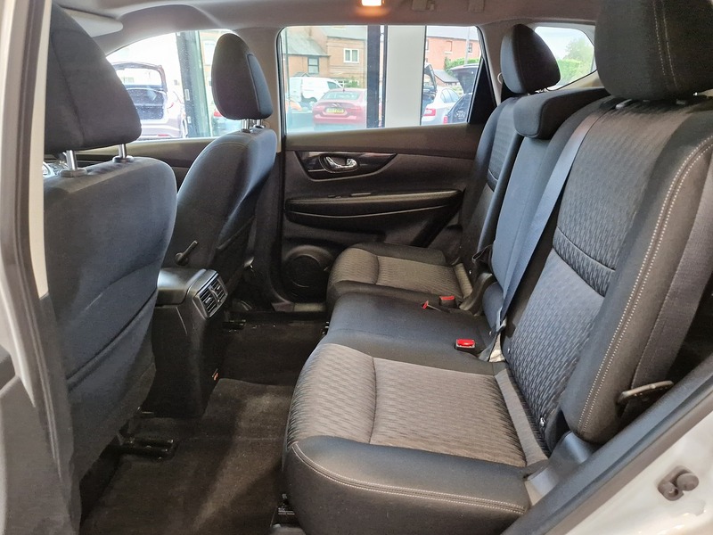 Nissan X-Trail dCi Acenta Premium - U11846