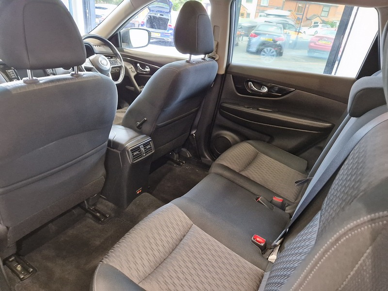 Nissan X-Trail dCi Acenta Premium - U11846