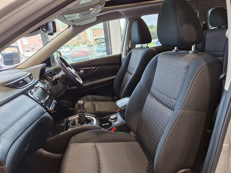 Nissan X-Trail dCi Acenta Premium - U11846