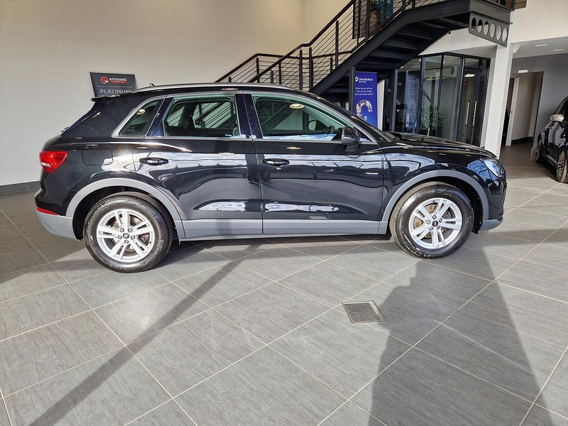 Audi Q3 TFSI CoD Technik - U11854