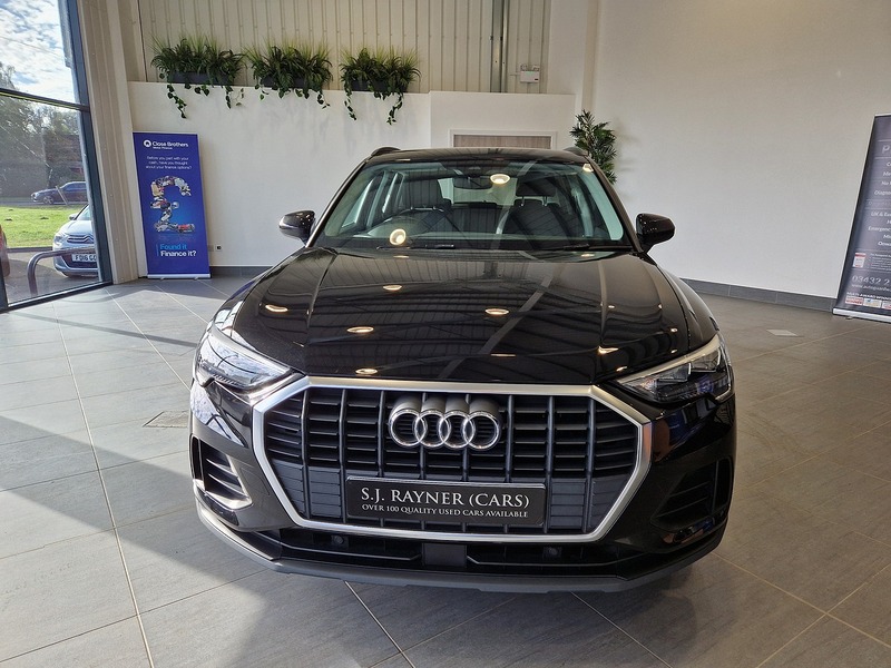 Audi Q3 TFSI CoD Technik - U11854