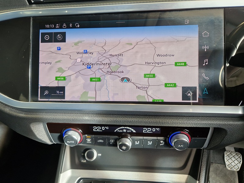 Audi Q3 TFSI CoD Technik - U11854