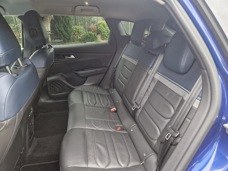 Citroen C5 X PureTech Shine - U11864