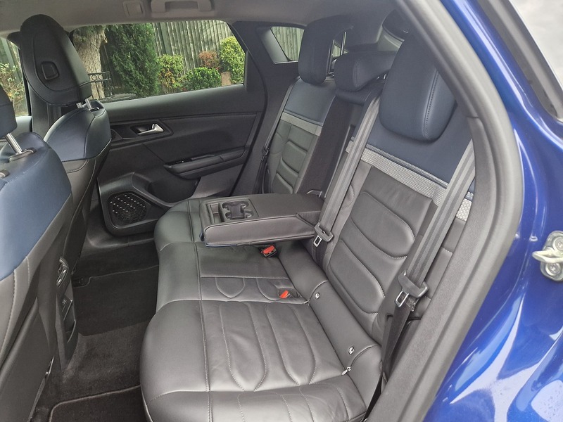 Citroen C5 X PureTech Shine - U11864