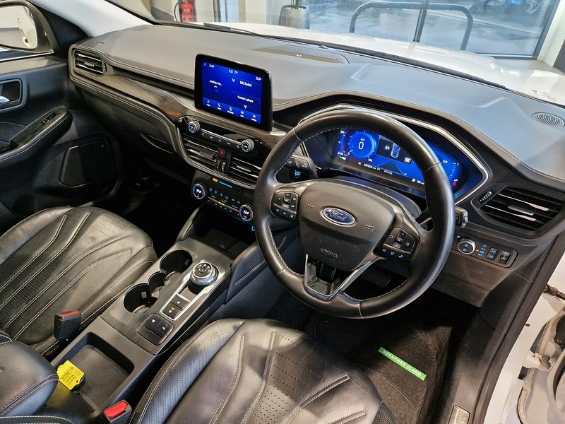 Ford Kuga h Duratec Vignale - U11865