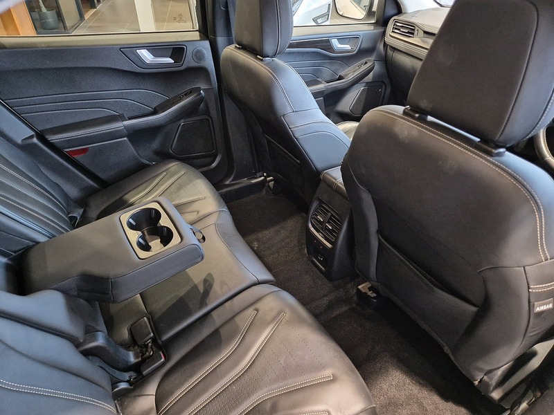 Ford Kuga h Duratec Vignale - U11865