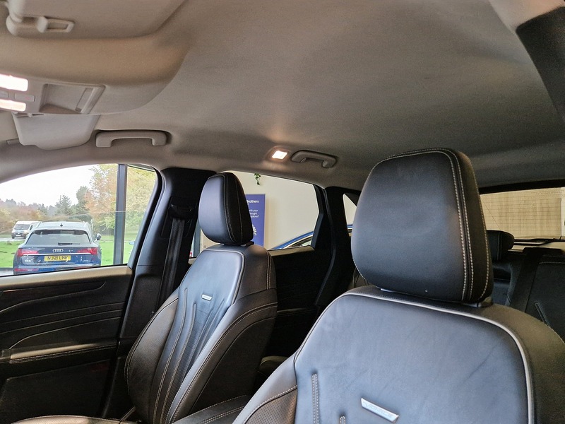 Ford Kuga h Duratec Vignale - U11865