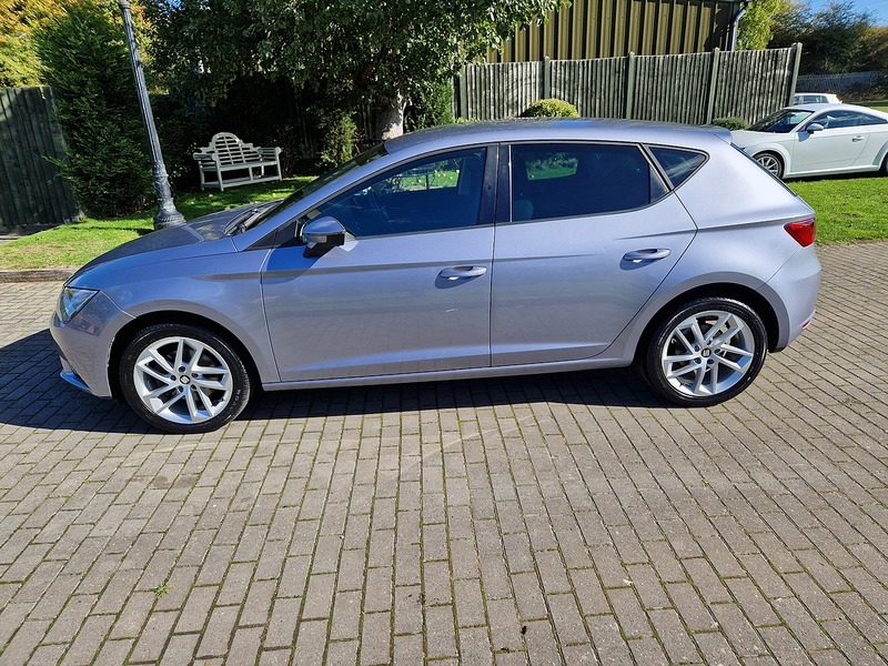 SEAT Leon TDI SE Dynamic Technology - U11868