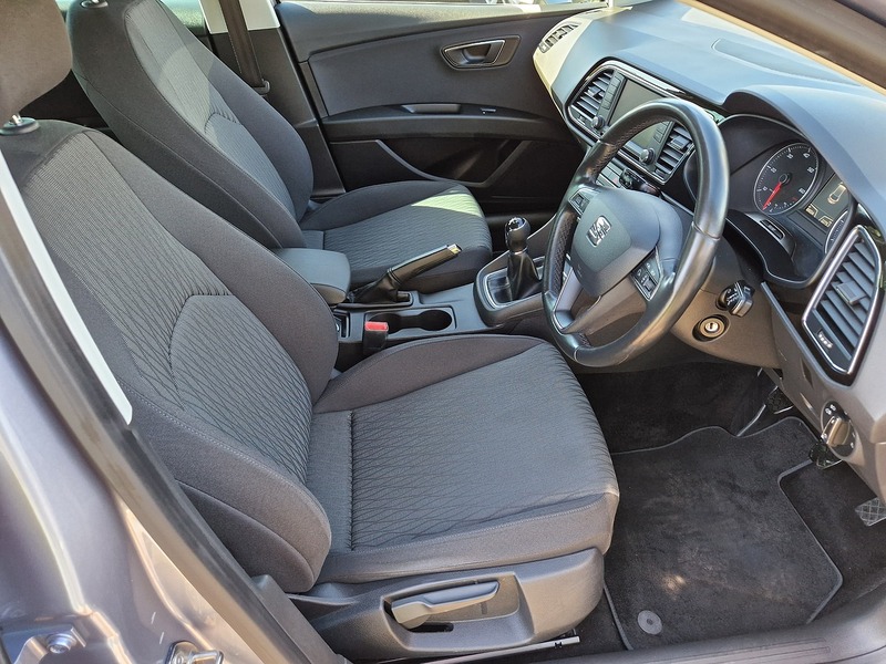 SEAT Leon TDI SE Dynamic Technology - U11868