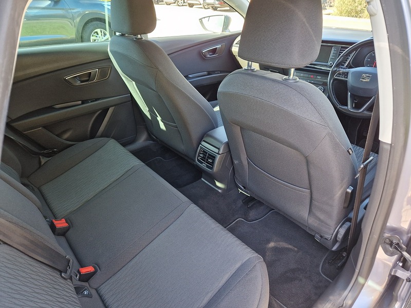 SEAT Leon TDI SE Dynamic Technology - U11868