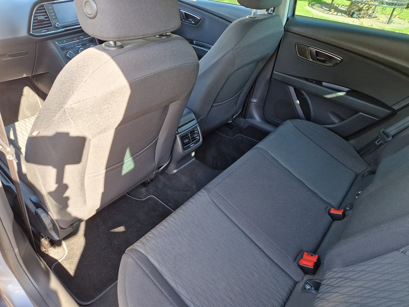 SEAT Leon TDI SE Dynamic Technology - U11868