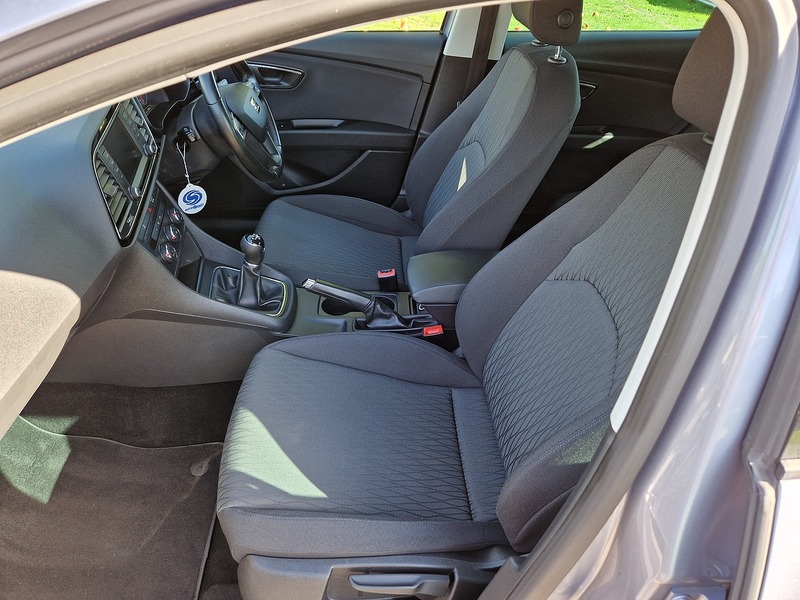 SEAT Leon TDI SE Dynamic Technology - U11868