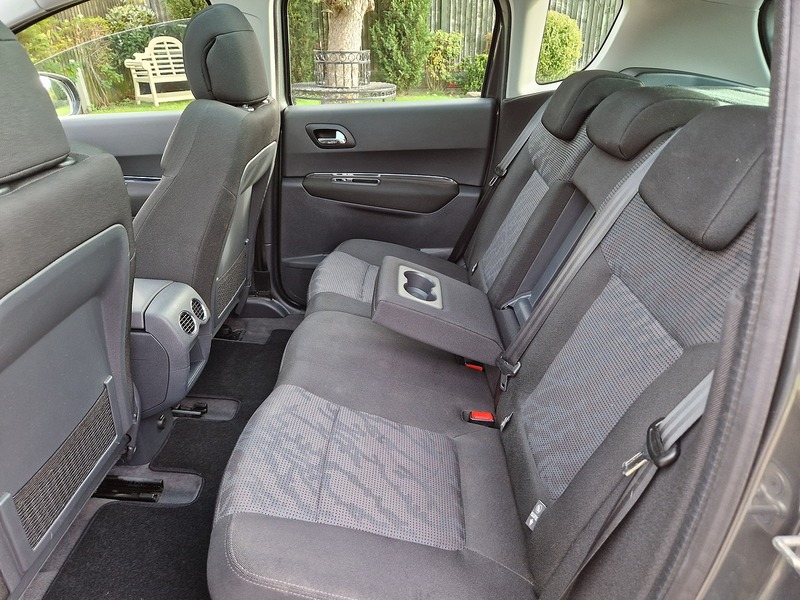 Peugeot 3008 HDi Sport - U11871