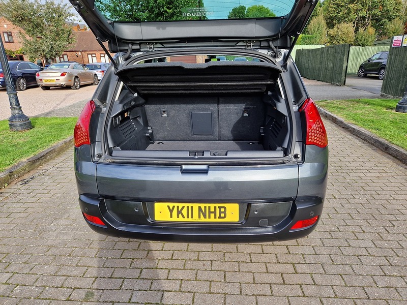 Peugeot 3008 HDi Sport - U11871