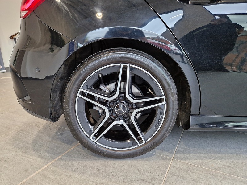 Mercedes-Benz A Class A180 AMG Line Edition - U11878