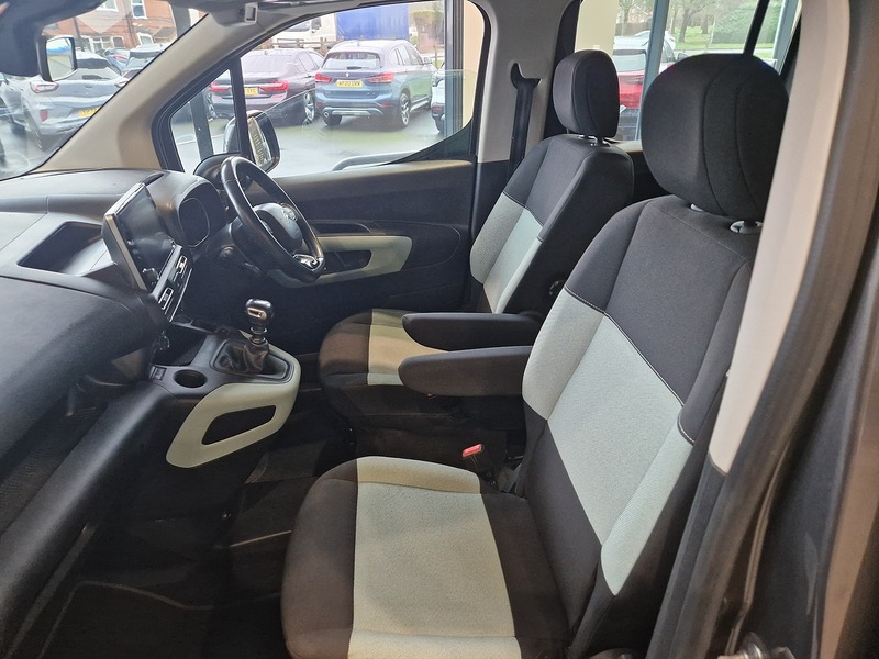 Citroen Berlingo PureTech Flair - U11879