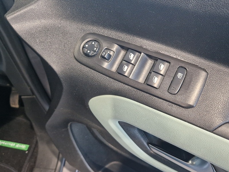 Citroen Berlingo PureTech Flair - U11879