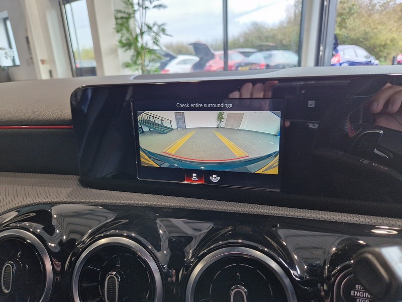 Mercedes-Benz A Class A200 AMG Line - U11890