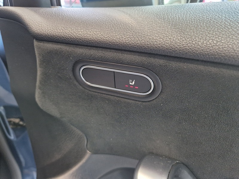 Mercedes-Benz A Class A200 AMG Line - U11890