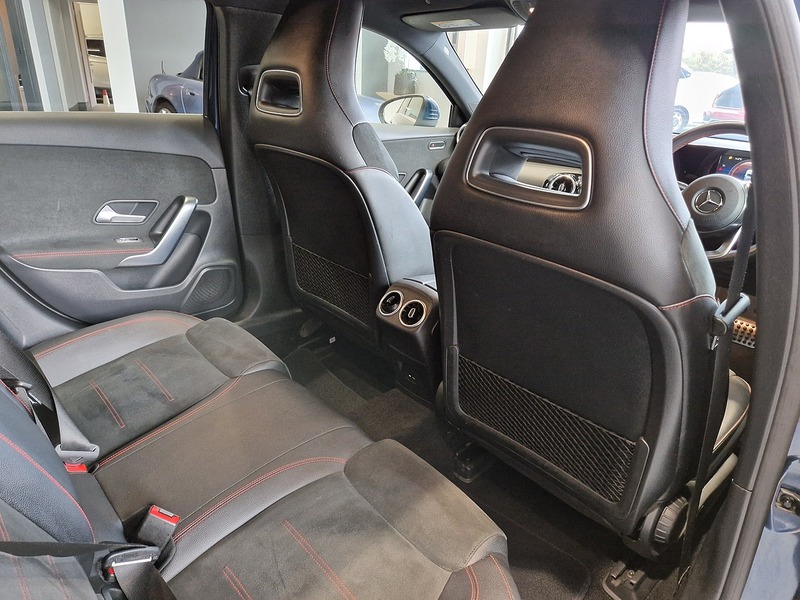 Mercedes-Benz A Class A200 AMG Line - U11890