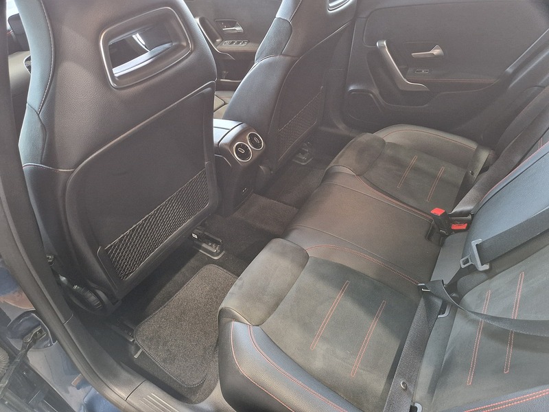 Mercedes-Benz A Class A200 AMG Line - U11890