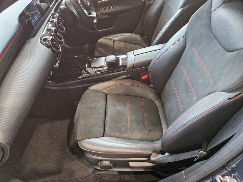 Mercedes-Benz A Class A200 AMG Line - U11890