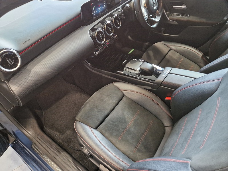 Mercedes-Benz A Class A200 AMG Line - U11890