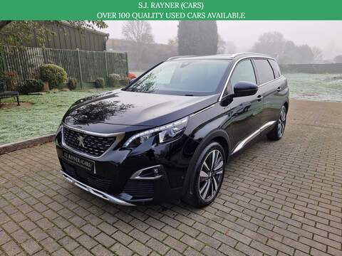 Peugeot 5008 40 Sport SUV 5dr Electric Auto 82kWh (204 ps)
