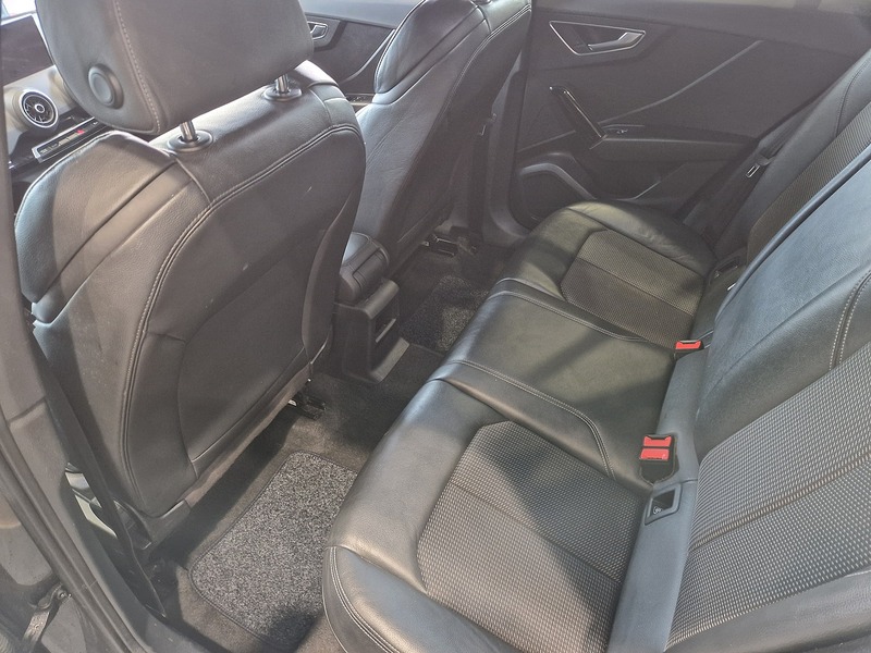 Audi Q2 TFSI Black Edition - U11892