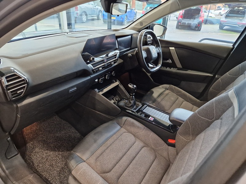 Citroen C4 PureTech Sense Plus - U11895