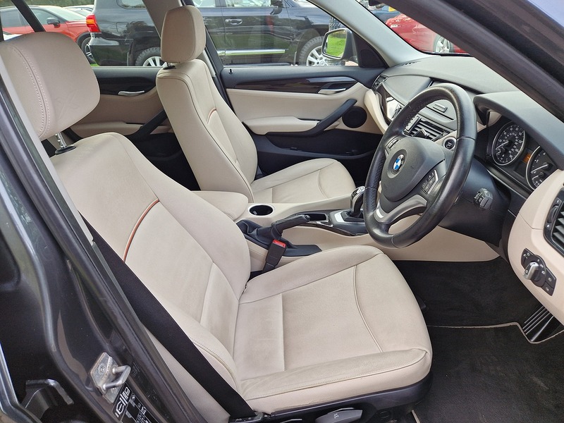 BMW X1 20i xLine - U11903