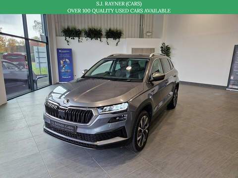 Skoda Karoq 1.6 GDi S Connect SUV 5dr Petrol Manual Euro 6 (s/s) (132 ps)