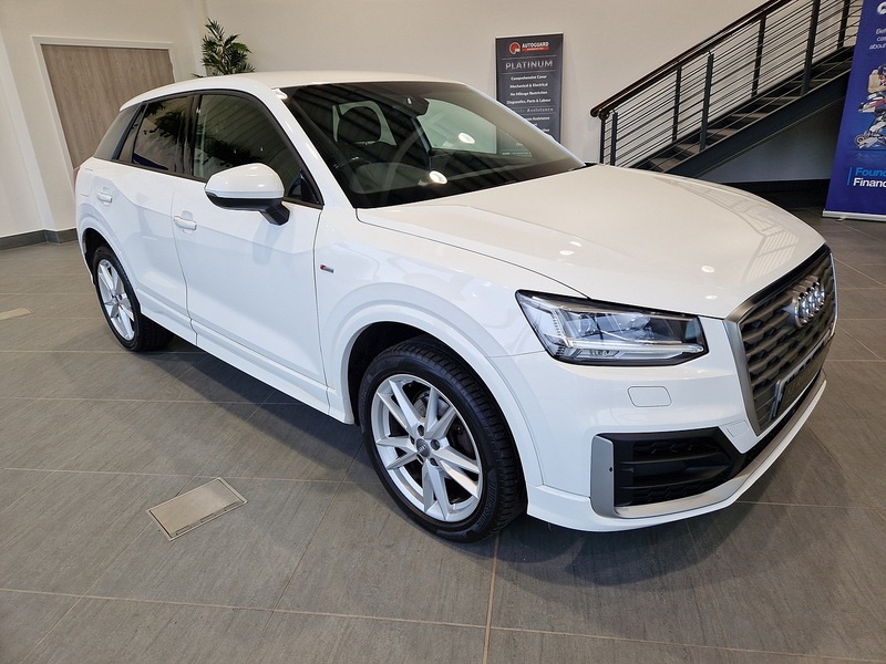 Audi Q2 TFSI S line - U11909