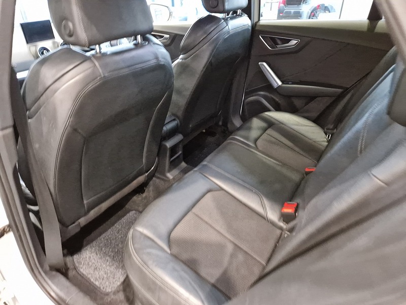 Audi Q2 TFSI S line - U11909