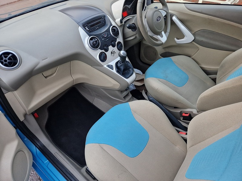 Ford Ka Zetec - U11912