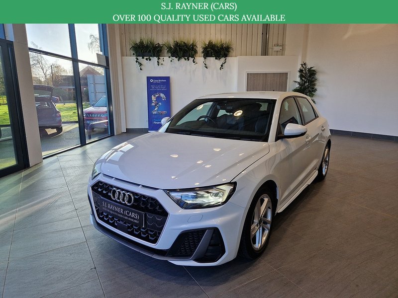 Audi A1 TFSI S line - U11914