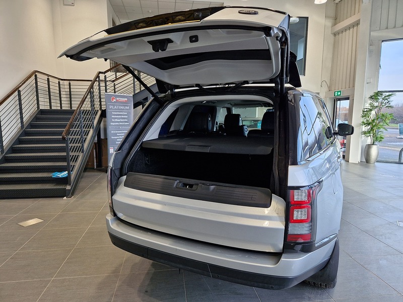 Land Rover Range Rover SD V8 Vogue SE - U11927