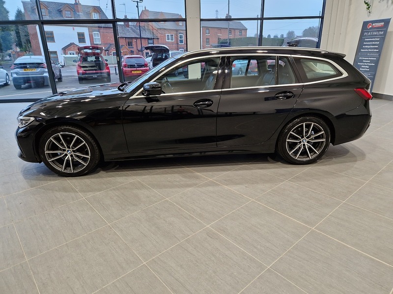 BMW 3 Series 320i Sport - U11953