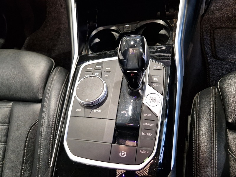 BMW 3 Series 320i Sport - U11953