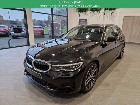 BMW 3 Series 1.6 C180 BlueEfficiency Executive SE Saloon 4dr Petrol G-Tronic+ Euro 5 (s/s) (156 ps)