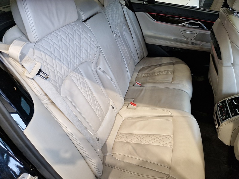 BMW 7 Series 730d M Sport - U11972