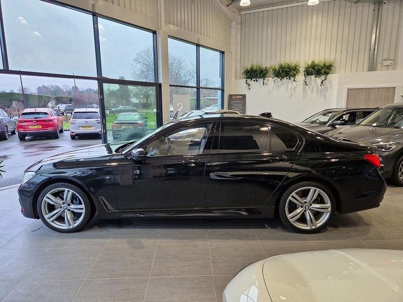 BMW 7 Series 730d M Sport - U11972