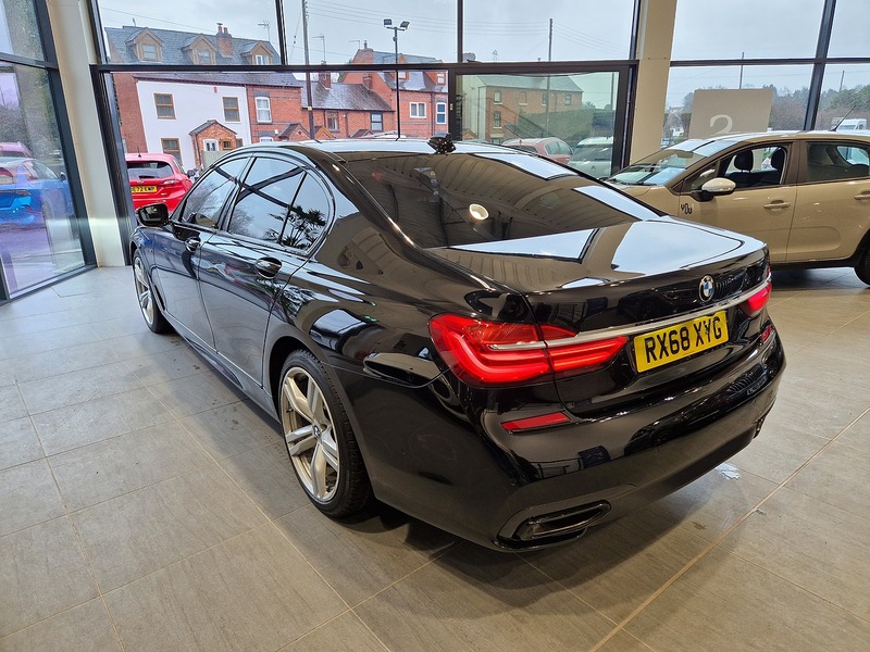 BMW 7 Series 730d M Sport - U11972