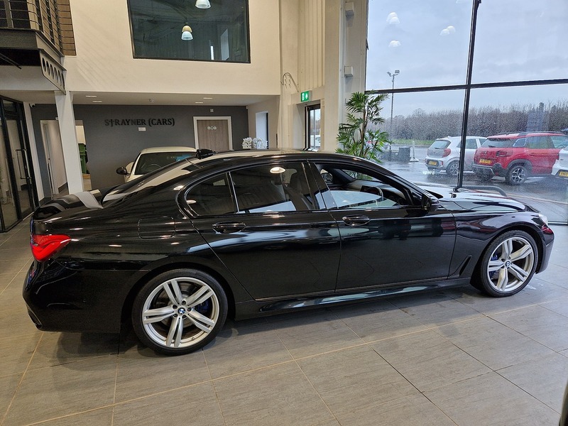 BMW 7 Series 730d M Sport - U11972